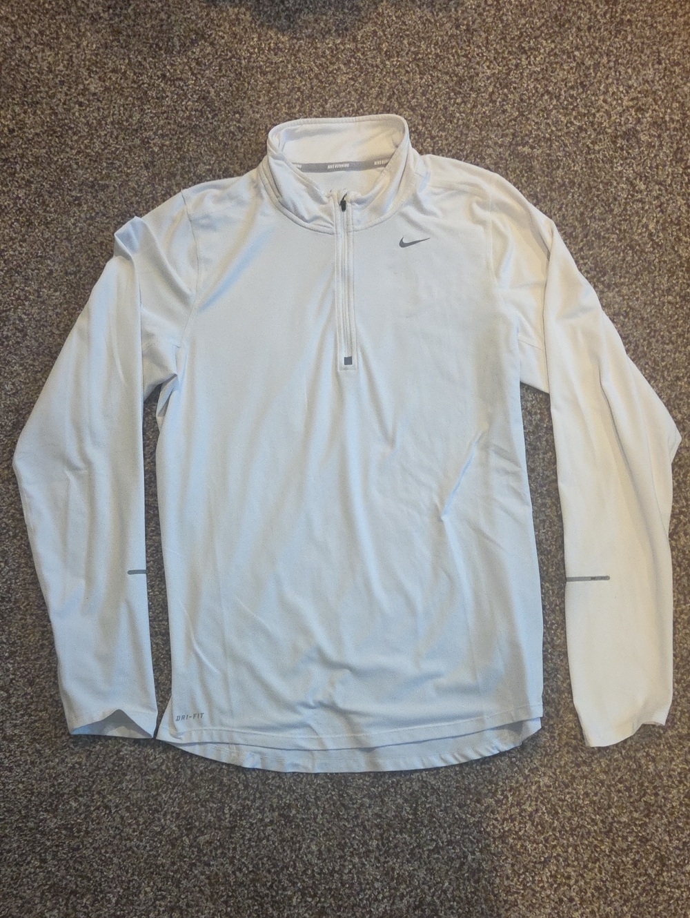 Nike Running Element Men's Long-Sleeve Quarter-Zip Performance Jacket - S